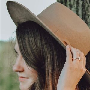 Meet your Posher, Andrea